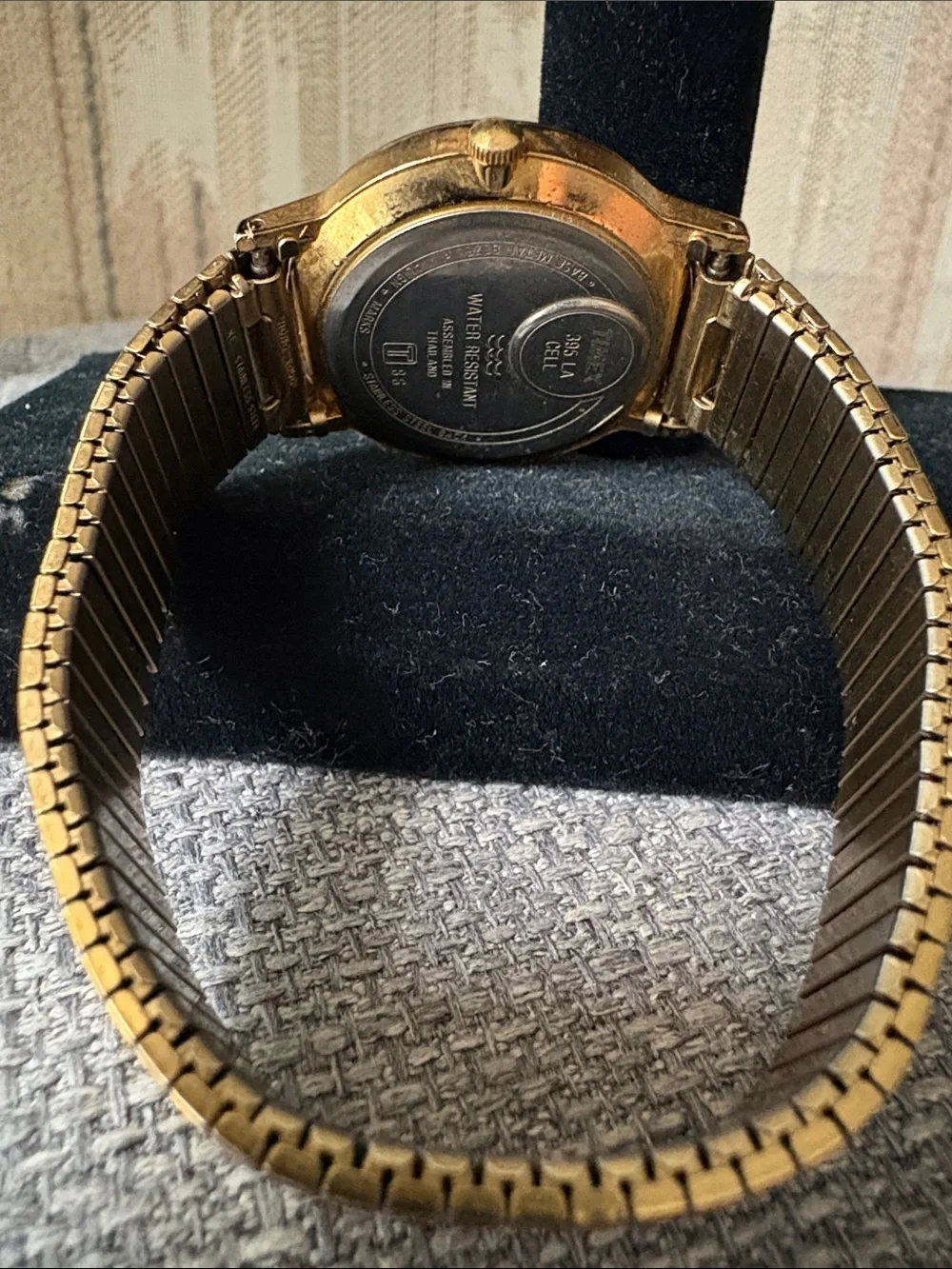 Gold Tone Stretch Bracelet Watch - Unbranded